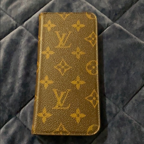 Authentic Louis Vuitton folio case - Picture 2 of 3